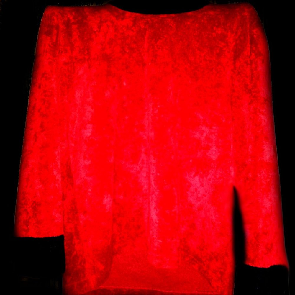 New Ladies' WoolyBully Velour Red Sweater